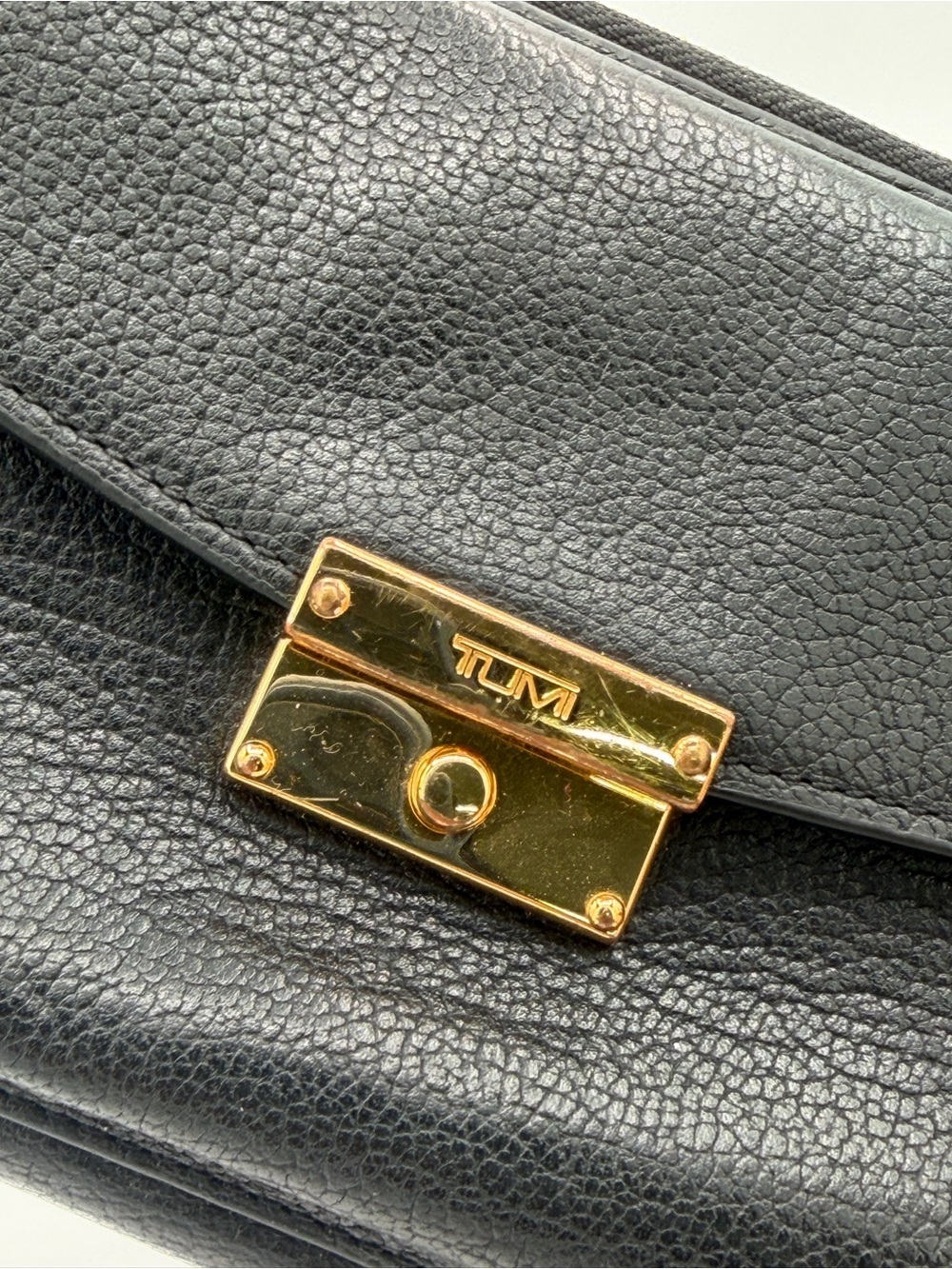 Tumi Larkin Stockton Phone Wallet Leather Bag - Picture 4 of 10